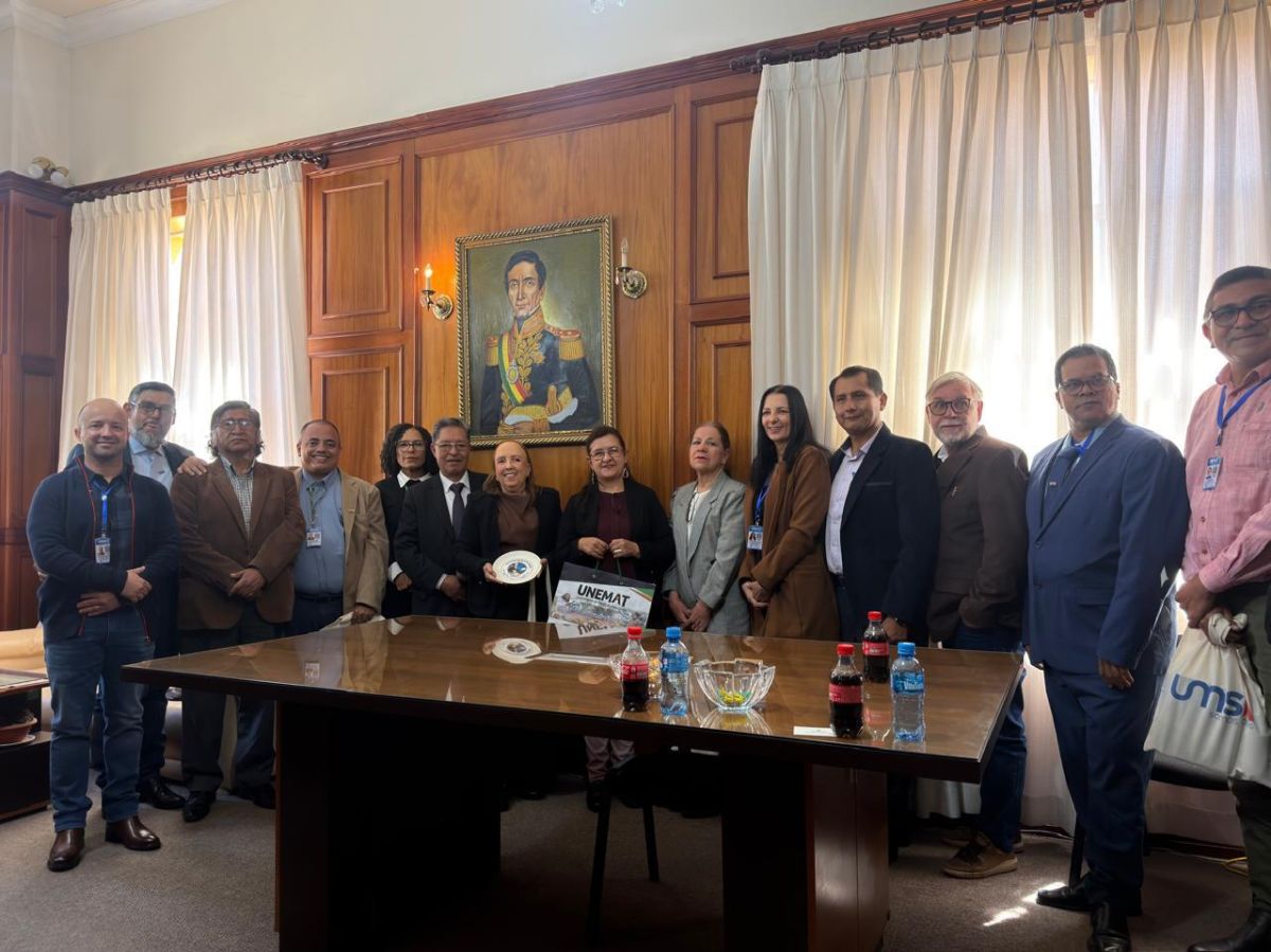 Unemat amplia cooperação científica internacional com missão na Universidad Mayor de San Andrés, na Bolívia