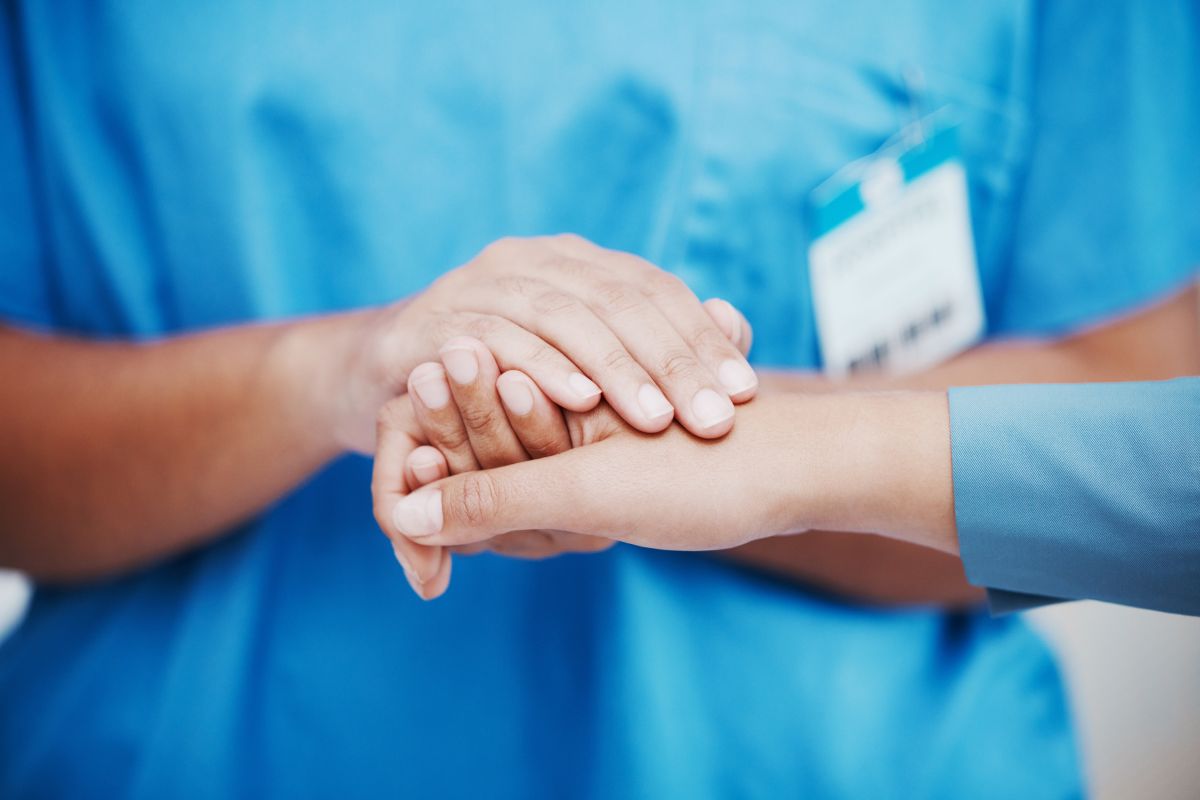 Pesquisa com participação da Unemat indica caminhos para alinhar dignidade e conforto no tratamento de feridas oncológicas